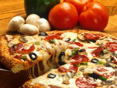pizza-386717_1280